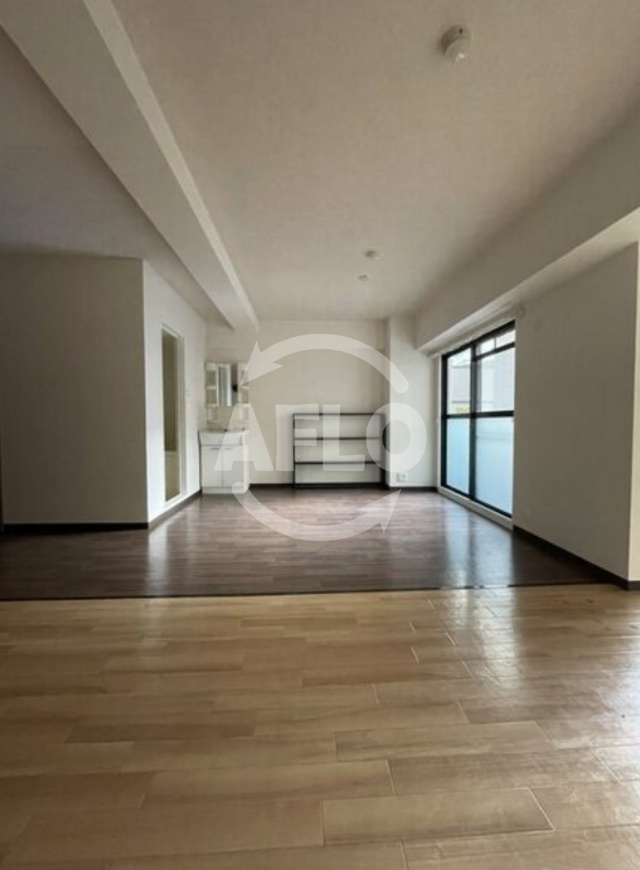 ルミエール四ツ橋の居間・リビング|ルミエール四ツ橋　居間