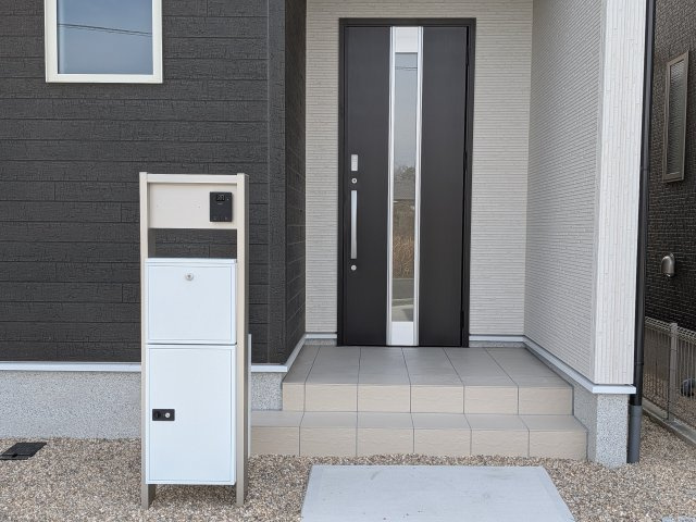 リナージュ美浜町奥田　3号棟の駐車場|駐車スペース2台可能