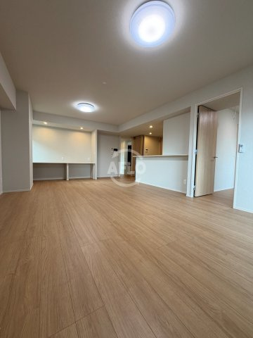 グランセジュール大国町　敷津小学校区の居間・リビング|グランセジュール大国町(敷津小学校区)　リビング
