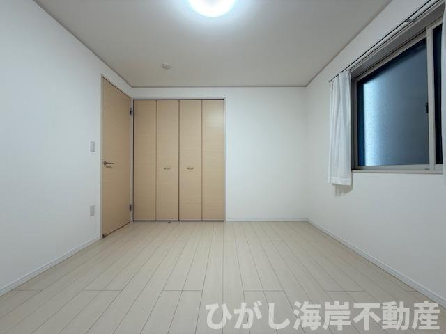 茅ヶ崎市松林1丁目　中古戸建の寝室|新規リフォーム完了！　6帖　洋室