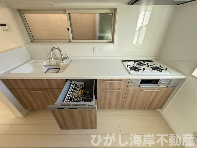 茅ヶ崎市松林1丁目　中古戸建のキッチン|新規リフォーム完了！　食洗器付きシステムキッチン