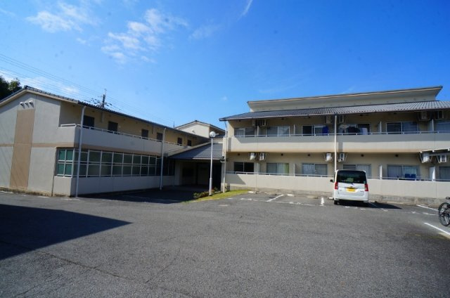 カーサ・デ・ミレニアムウエスト