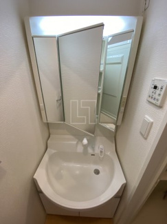 【独立洗面台】 | アンビエンテ四ツ橋 | アンビエンテ四ツ橋　独立洗面化粧台