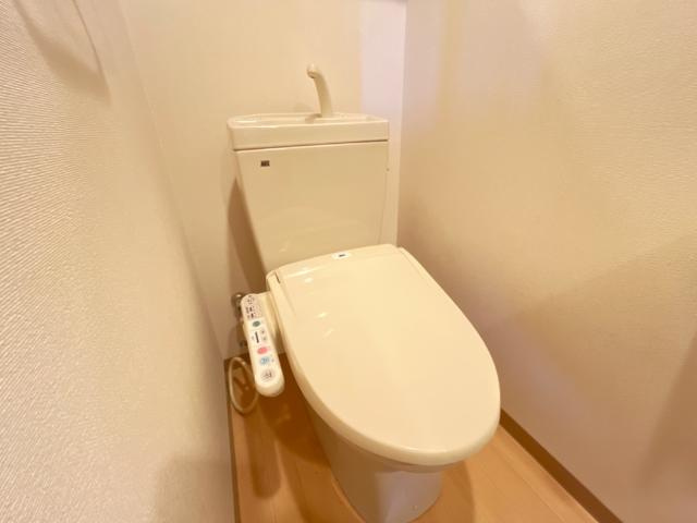 プロバァンス　ヴィラのトイレ|暖房温水洗浄便座