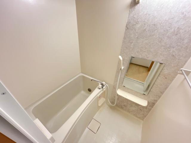 プロバァンス　ヴィラの浴室|バス