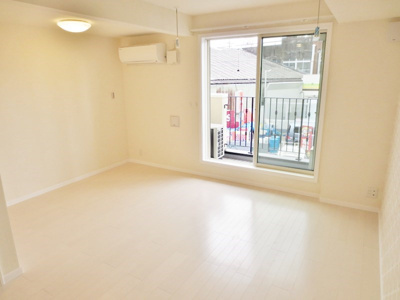 【寝室】 | プリエール