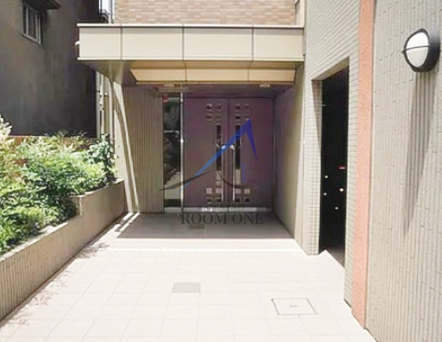 ＴＲＩＡＤＥのエントランス|エントランスです。