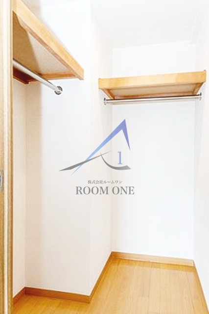 ＴＲＩＡＤＥの収納|ウォークインクローゼットです。