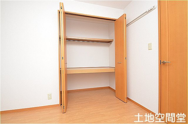 アスティオス洞南A棟の収納