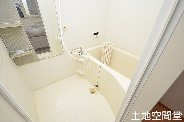 アスティオス洞南A棟の浴室