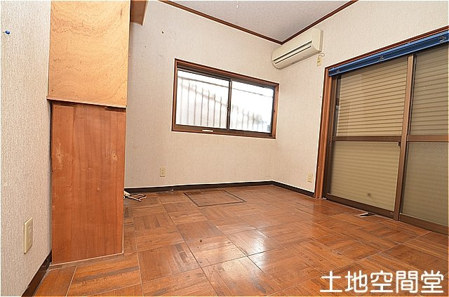 白野江貸家　の居間・リビング