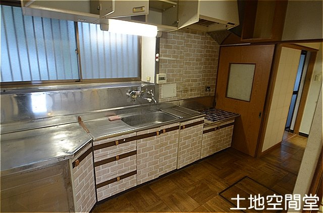 白野江貸家　のキッチン