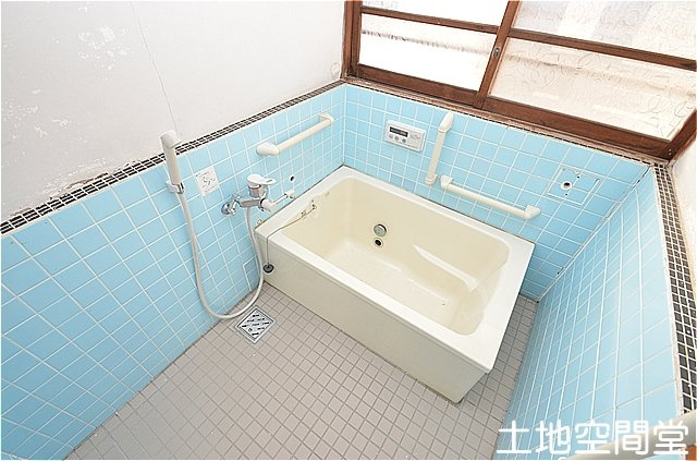 中の原1丁目　貸家の浴室