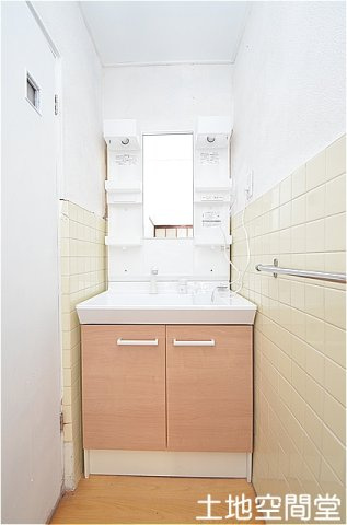 中の原1丁目　貸家の独立洗面台