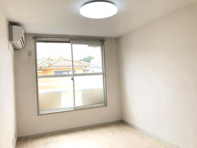 【洋室】 | マリン・ヒルズ