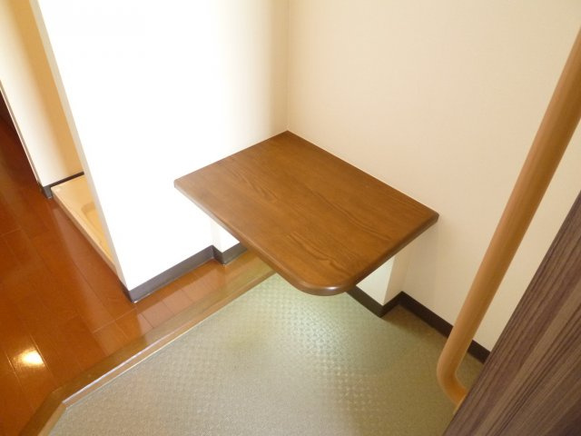 エルセレーノ住之江の玄関