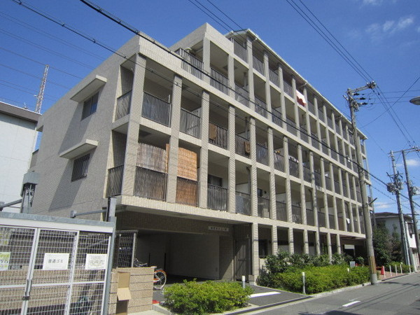 エルセレーノ住之江の外観