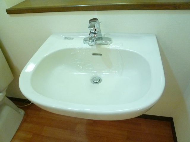 エルセレーノ住之江の独立洗面台