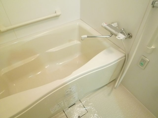 エルセレーノ住之江の浴室