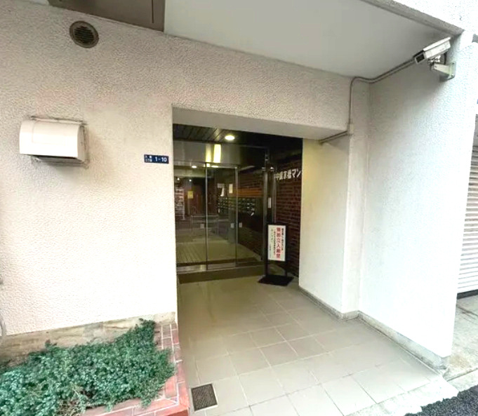 中銀京橋マンシオン　10階　リ　フォーム済の外観