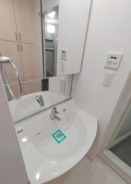 【独立洗面台】 | HF西新宿レジデンスWEST | 独立洗面台あり、毎朝おしゃれに忙しい女性の方におすすめです