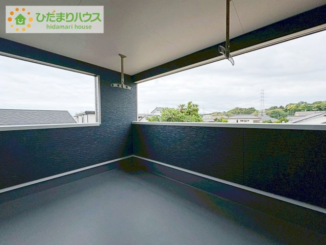 東海村亀下第1　新築戸建　2号棟のバルコニー|人気が高いインナーバルコニーを採用♪天候を気にせず洗濯物を干せ、紫外線も気にせずに済みます(*^^)v