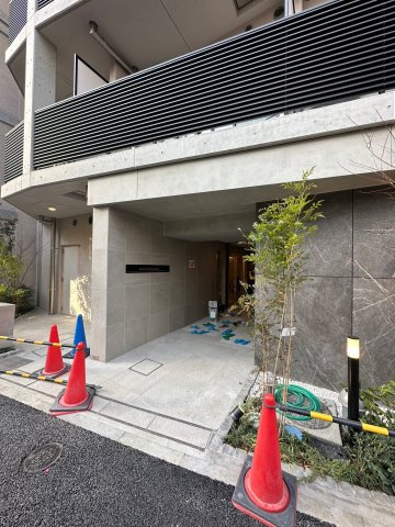 【エントランス】