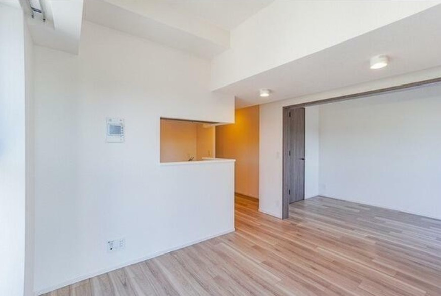 【居間・リビング】