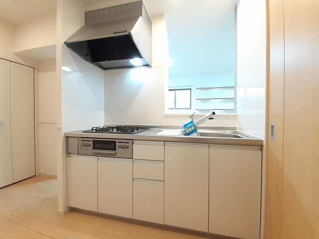 グリッツェンⅠのキッチン|お料理しやすいキッチンです