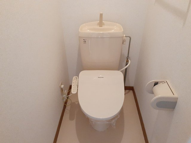 シャン・レジーナのトイレ|トイレもきれいです