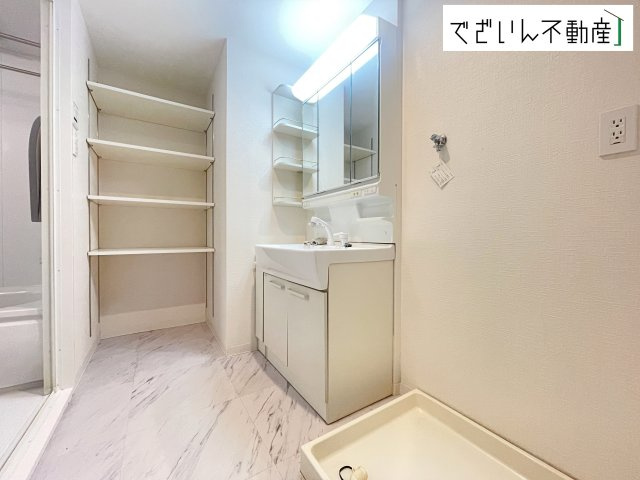 【独立洗面台】 | コンフォート銀座　マンション | 現地(2026年3月撮影)