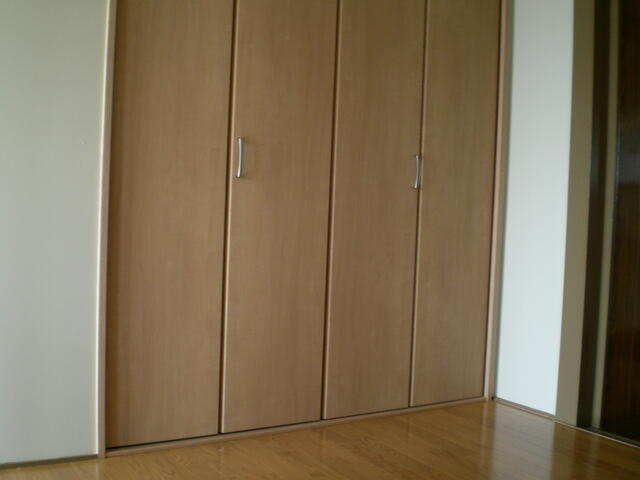 興和ビルの収納