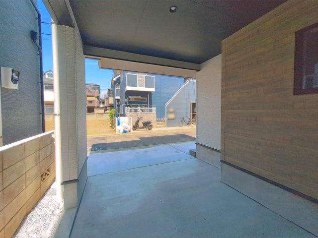 入間郡三芳町大字藤久保の新築一戸建の駐車場
