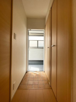 【玄関】 | グレイスメゾンR