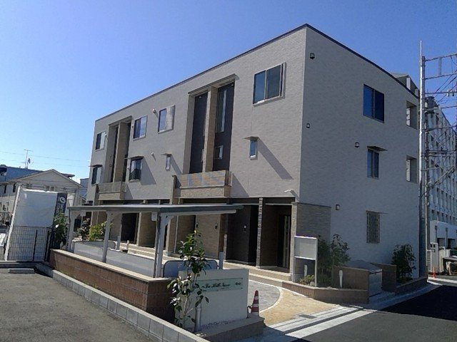 ラ　ヒル　ノーヴァの外観