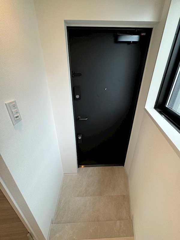 新品家具付きマンション和泉7(KaGood東京)の玄関