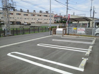 【駐車場】 | ミスティコ・ソル・オエステ