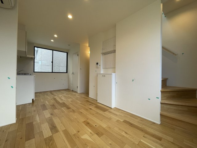 【居間・リビング】