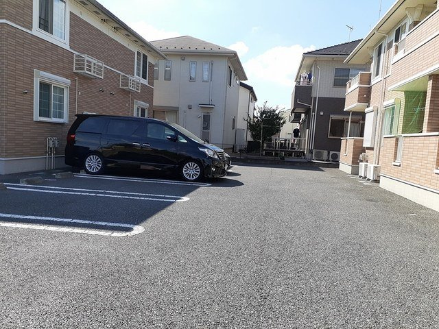 エアリーガーデンⅡの駐車場