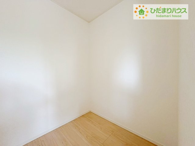 東海村亀下第1　新築戸建　3号棟の洋室|洋室B　収納