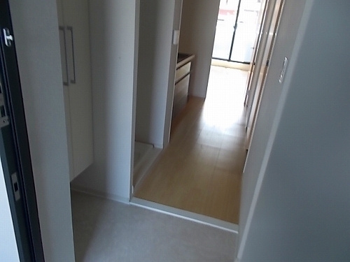 コレクト　ライルの玄関