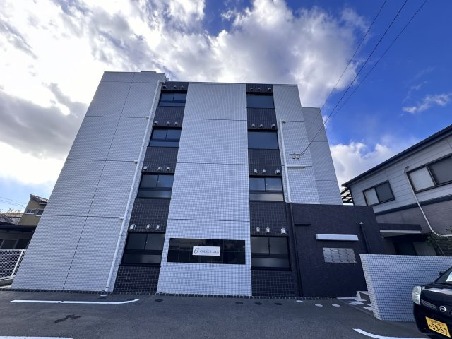 コレクト　ライルの外観