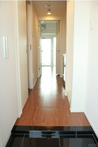 ハーモニーレジデンス山手大塚♯002の玄関