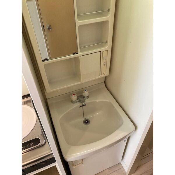 カーサ王塚台の独立洗面台