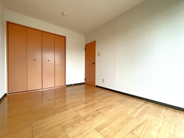 アサヒコーポの洋室