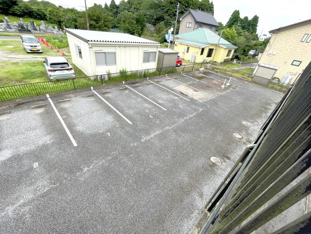 アサヒコーポの駐車場