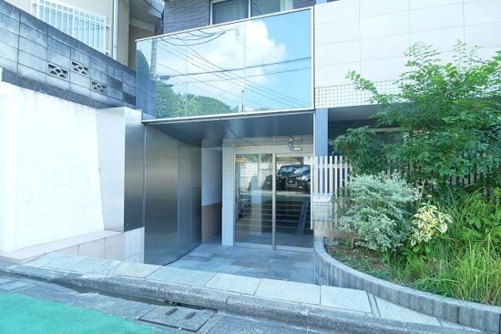 パティーナV代々木上原のロビー