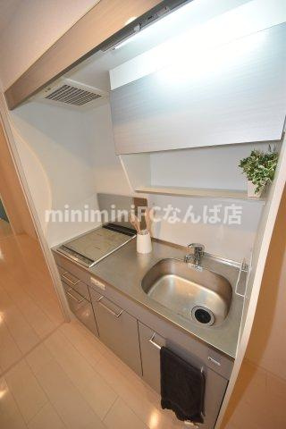 セレニテ谷町calmのキッチン