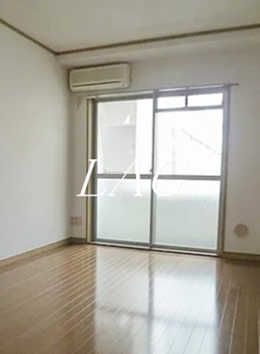 【居間・リビング】 | シャンベール町田 | 洋室のお部屋です。