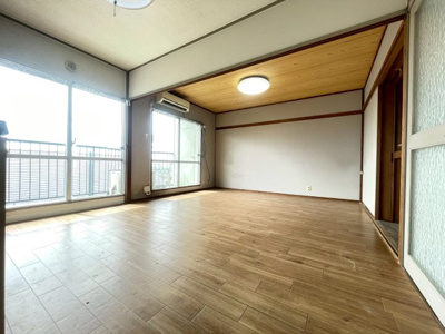 【居間・リビング】 | メゾン高槻1号棟